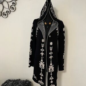 Black and White Hooded Women's sweater Coat